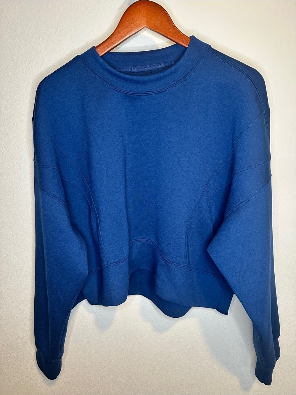 Abercrombie & Fitch YPB neoKNIT Blue Cropped Crewneck Pullover Sweatshirt- Large